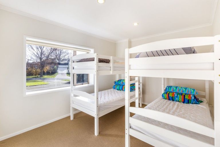 Photo of property in 1/7 Pipi Street, Two Mile Bay, Taupo, 3330