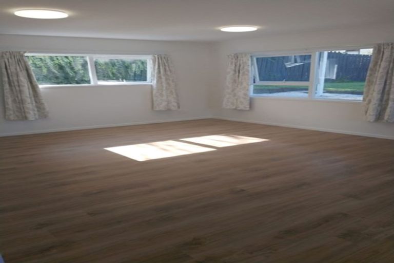 Photo of property in 2/77 Stanaway Street, Hillcrest, Auckland, 0627