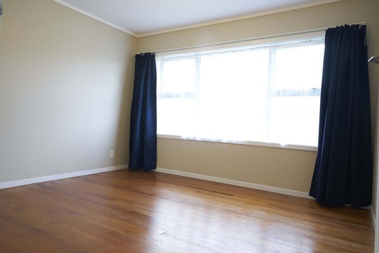 Photo of property in 1/12 Lynette Place, Mangere, Auckland, 2022