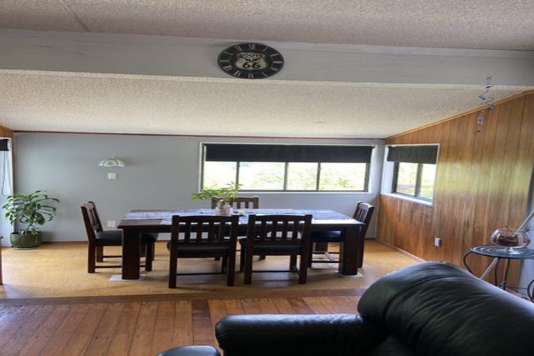 Photo of property in 9 Mountain View Road, Hikurangi, 0114