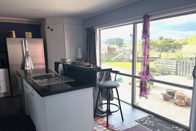 Photo of property in 48 Elliott Road, Woodville, 4998