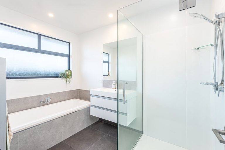 Photo of property in 30 Highgate Drive, Rangiora, 7400