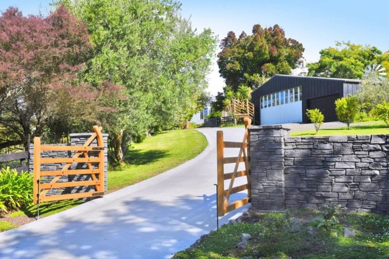 Photo of property in 22 Muncaster Road, Snells Beach, 0920