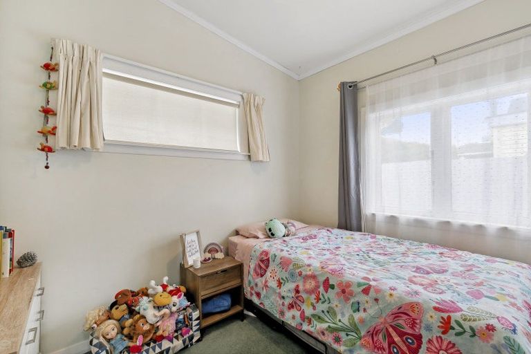 Photo of property in 150 Russell Terrace, Berhampore, Wellington, 6023