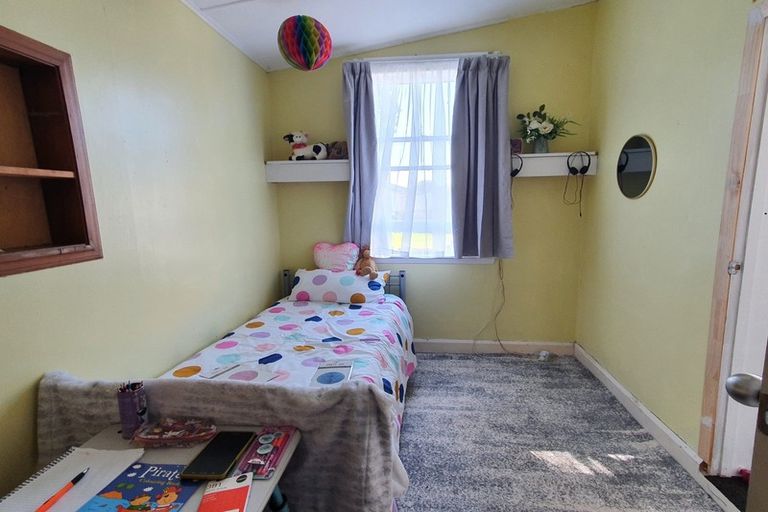 Photo of property in 48 Blake Street, Blaketown, Greymouth, 7805