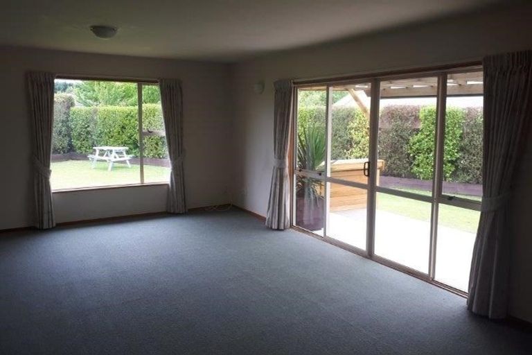 Photo of property in 16 Hewitts Road, Woodend, 7610