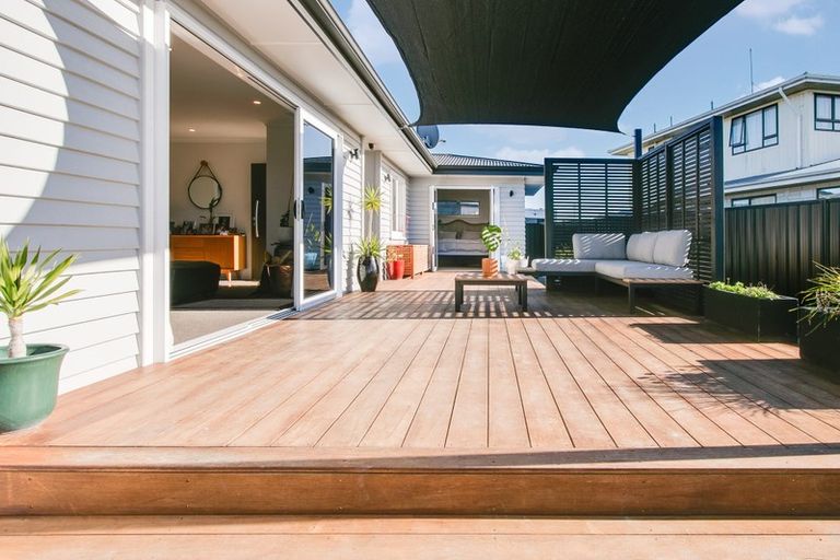 Photo of property in 20 Windsor Terrace, Taradale, Napier, 4112