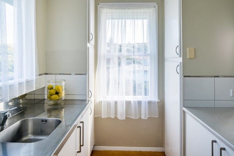 Photo of property in 7 Taupiri Crescent, Titahi Bay, Porirua, 5022