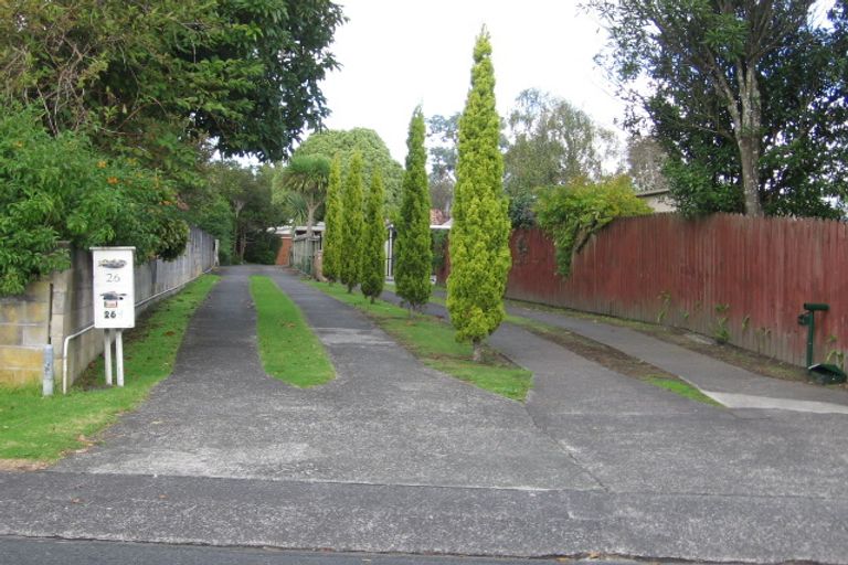 Photo of property in 24 Brennan Avenue, Te Atatu Peninsula, Auckland, 0610