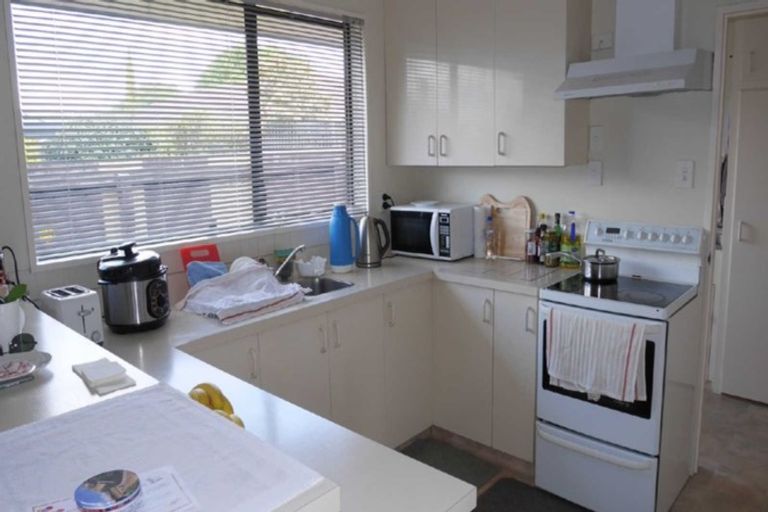 Photo of property in 8 Algie Place, Avonhead, Christchurch, 8042