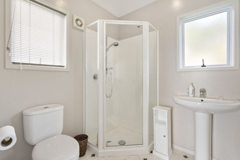 Photo of property in 28 Rakau Views, Orewa, 0931