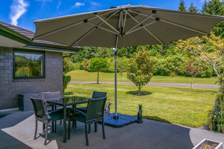 Photo of property in 500 Kinloch Road, Kinloch, Taupo, 3377