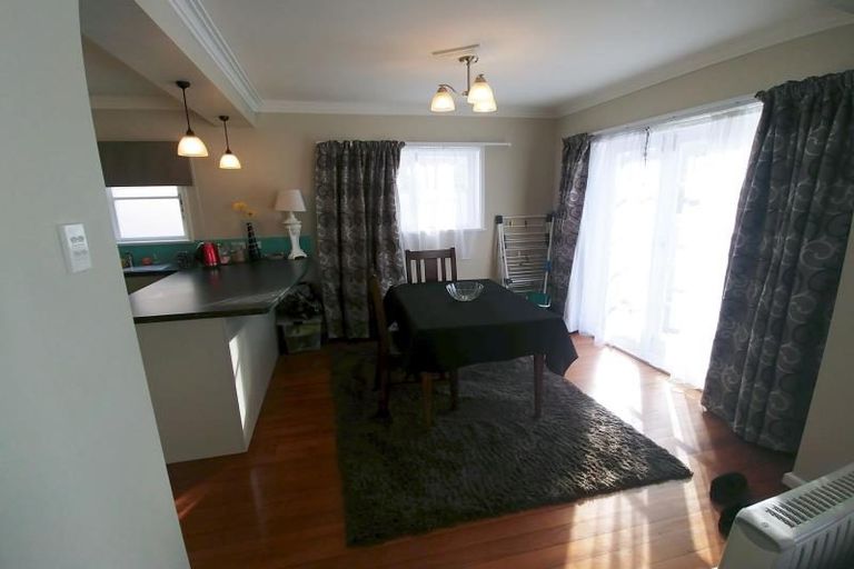 Photo of property in 1/115-117 Jackson Street, Petone, Lower Hutt, 5012