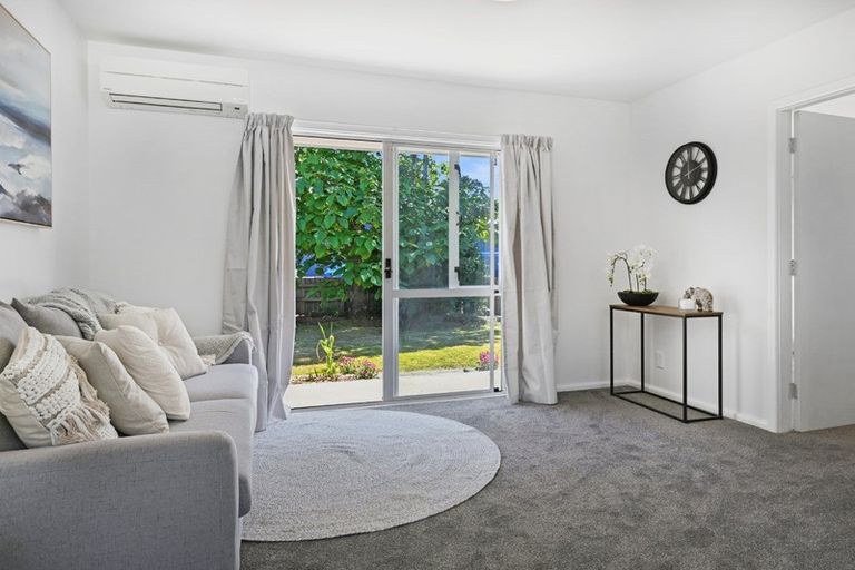 Photo of property in 1/279 Main South Road, Hornby, Christchurch, 8042