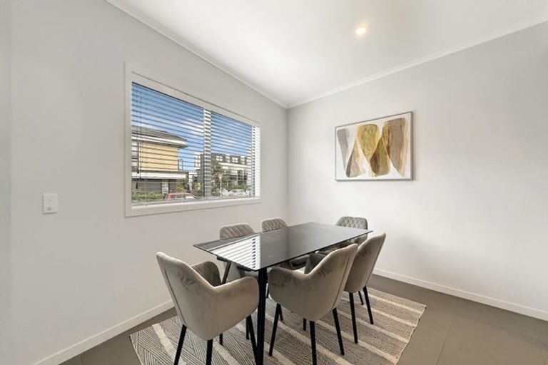 Photo of property in 12 Eyton Kay Road, Hobsonville, Auckland, 0616