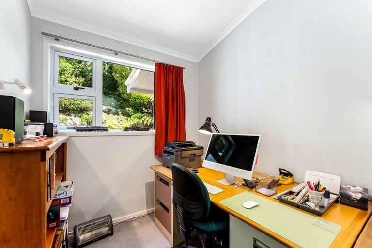 Photo of property in 151 Cockayne Road, Khandallah, Wellington, 6035