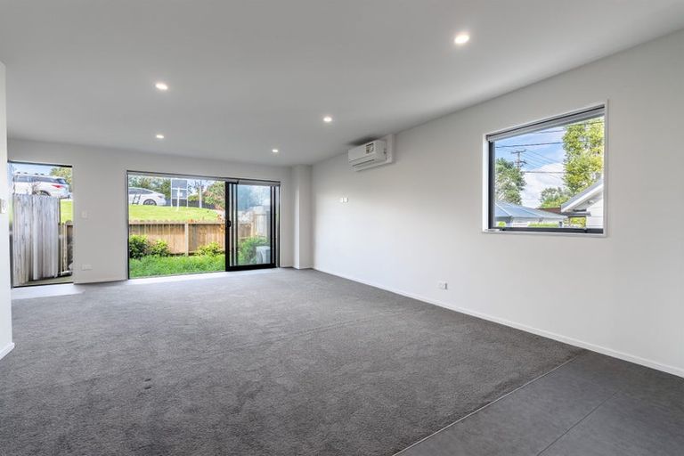 Photo of property in 198 Forrest Hill Road, Forrest Hill, Auckland, 0620