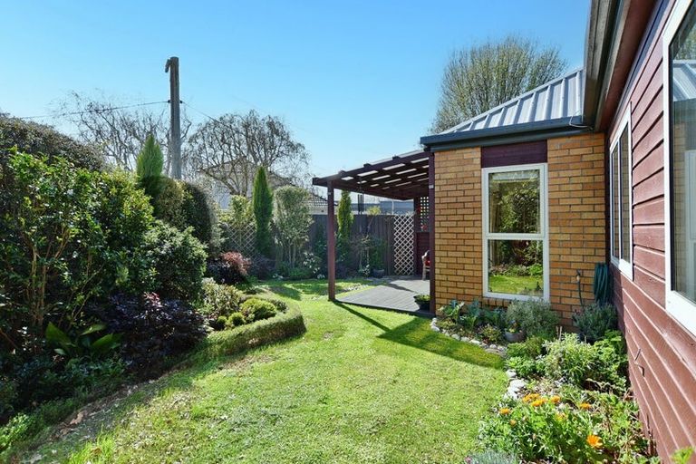 Photo of property in 2/33 Studholme Street, Somerfield, Christchurch, 8024