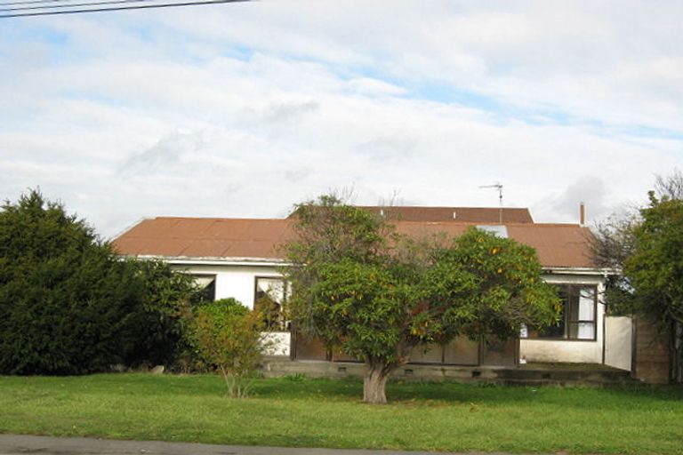 Photo of property in 155 Sawyers Arms Road, Northcote, Christchurch, 8052