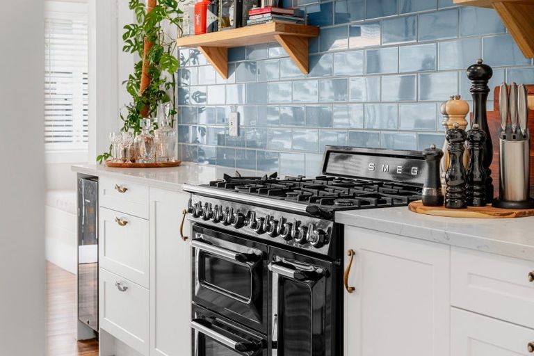 Photo of property in 28 Bond Street, Hamilton East, Hamilton, 3216