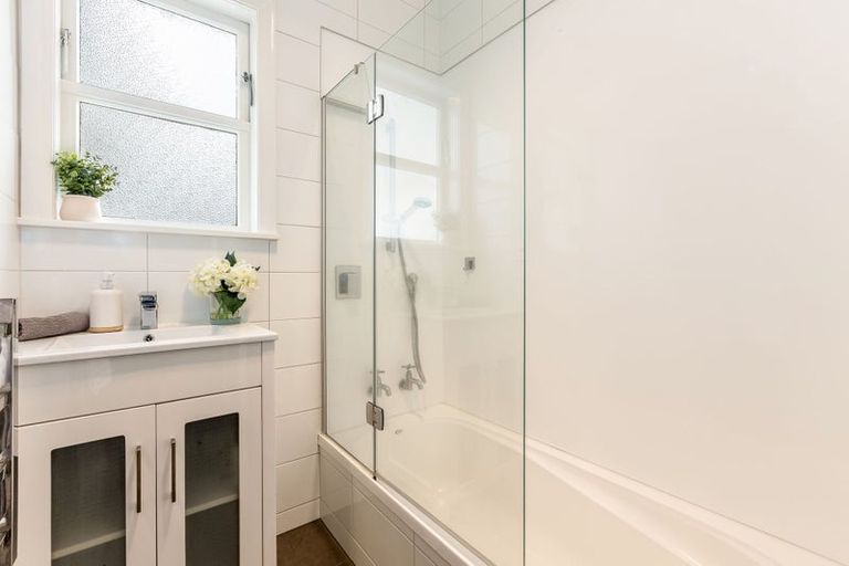 Photo of property in 40 Lincoln Avenue, Epuni, Lower Hutt, 5011