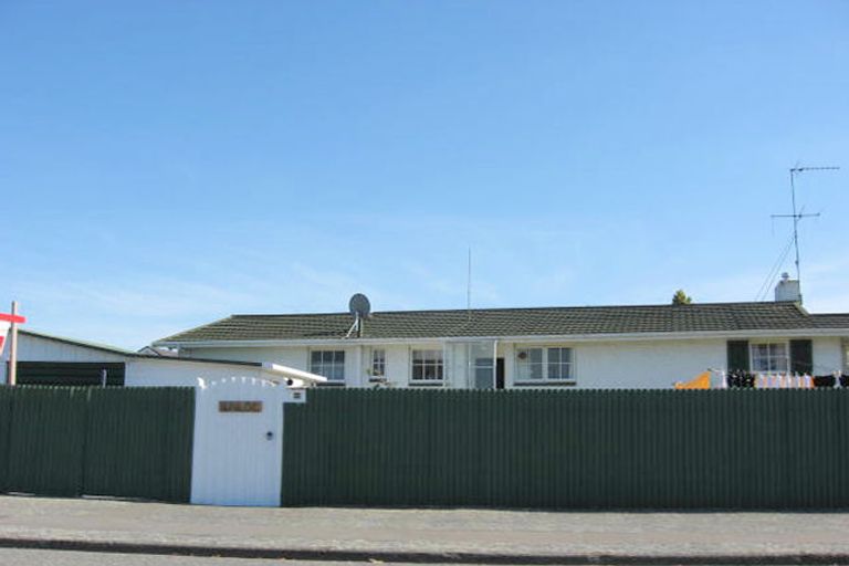 Photo of property in 22 Melcombe Street, Tinwald, Ashburton, 7700