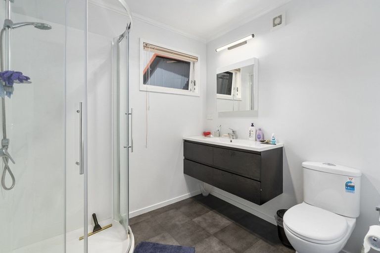 Photo of property in 4 Kimberley Grove, Westbrook, Palmerston North, 4412