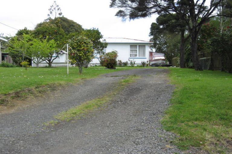 Photo of property in 7 Coleman Avenue, Herald Island, Auckland, 0618