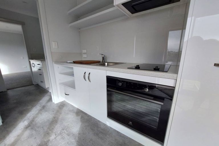 Photo of property in 122a Heta Road, Highlands Park, New Plymouth, 4312