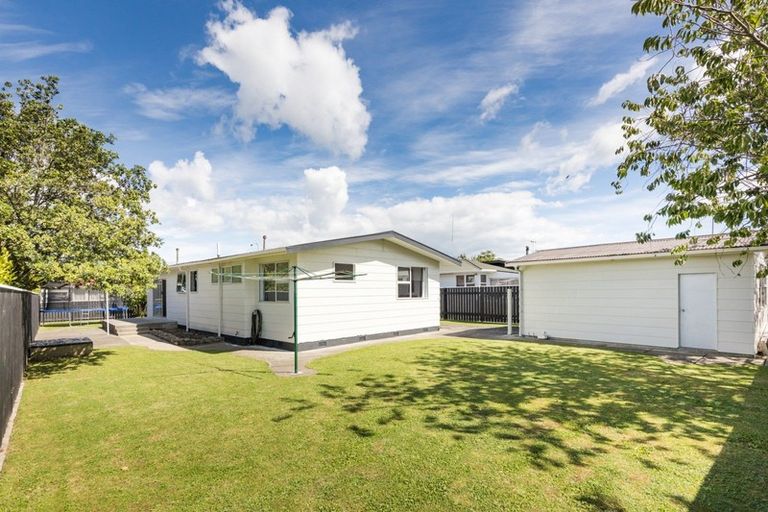 Photo of property in 123 Tremaine Avenue, Westbrook, Palmerston North, 4412