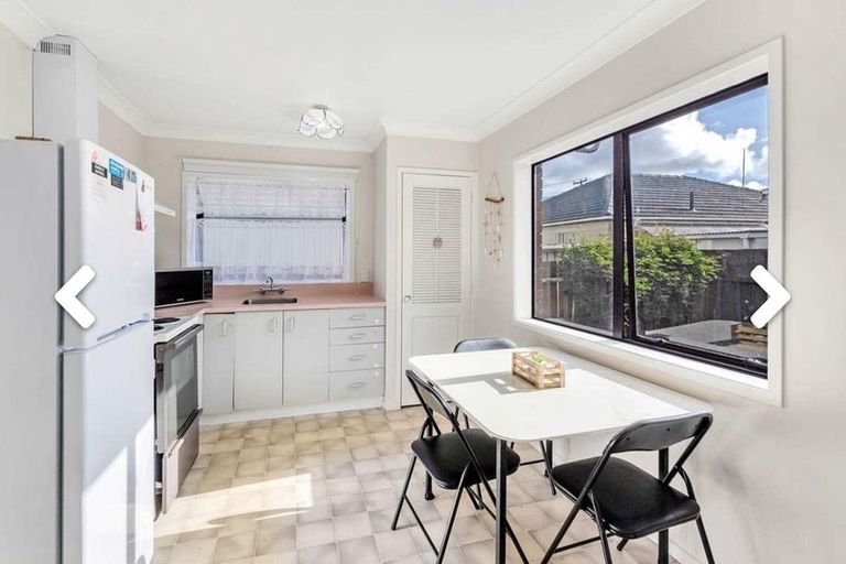 Photo of property in 2/6 Menary Street, Papakura, 2110