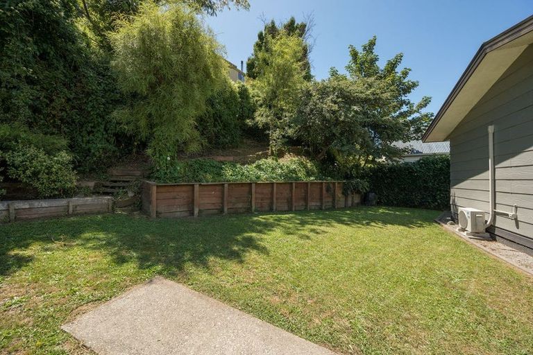 Photo of property in 2/62 Waimea Road, Nelson South, Nelson, 7010