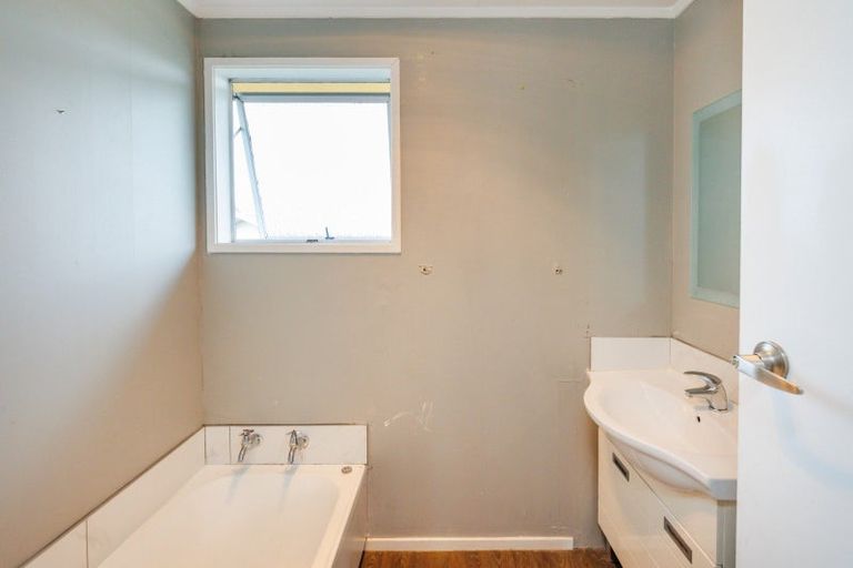 Photo of property in 26 Ferndale Place, Feilding, 4702