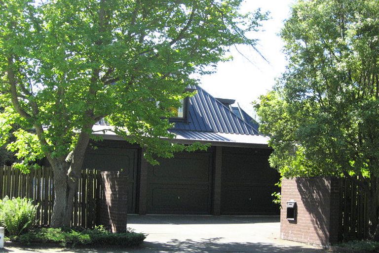 Photo of property in 36 Bannister Place, Ilam, Christchurch, 8053