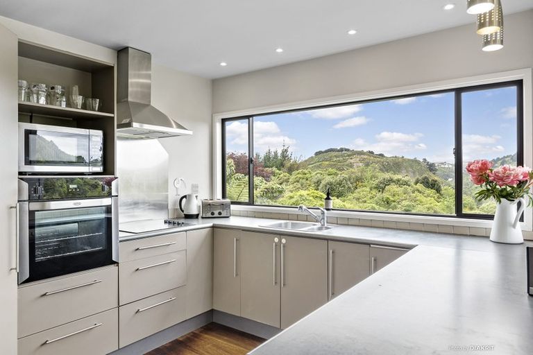 Photo of property in 3b Maldive Street, Khandallah, Wellington, 6035