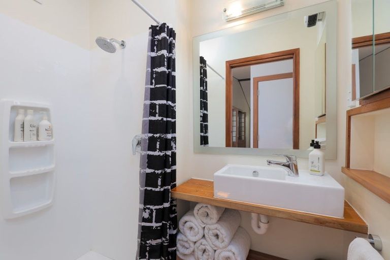 Photo of property in 16 Russell Street, Stepneyville, Nelson, 7010