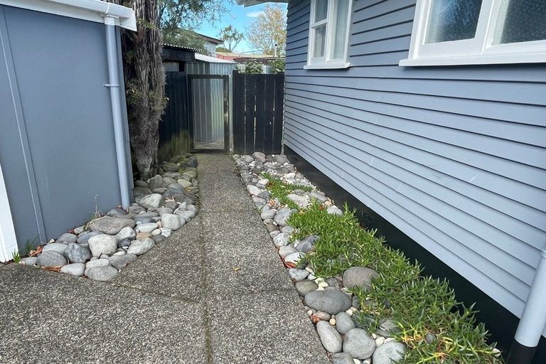 Photo of property in 6 Marotoa Grove, Turangi, 3334