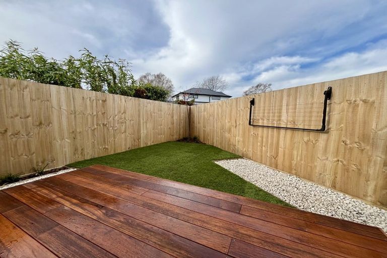 Photo of property in 5/11 Trist Place, Edgeware, Christchurch, 8013