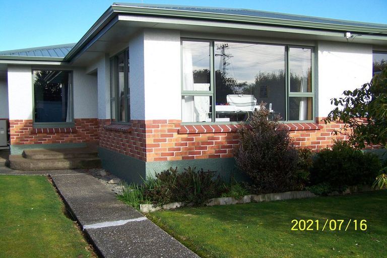 Photo of property in 39 Holloway Street, Waikiwi, Invercargill, 9810