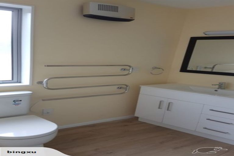 Photo of property in 37b Parkvale Road, Karori, Wellington, 6012