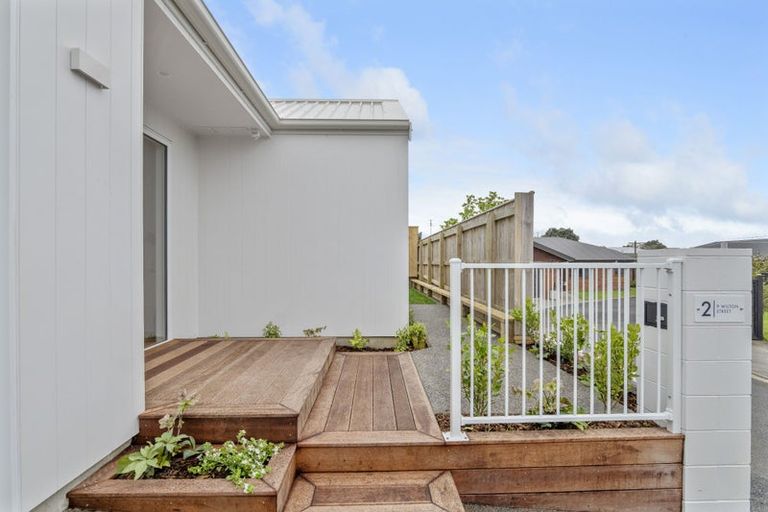 Photo of property in 9/2 Wilton Street, Westown, New Plymouth, 4310