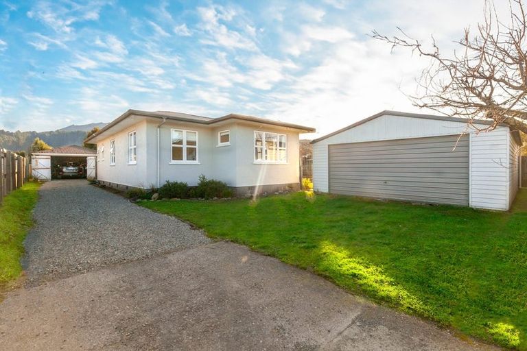 Photo of property in 254 Umukuri Road, Brooklyn, Motueka, 7198