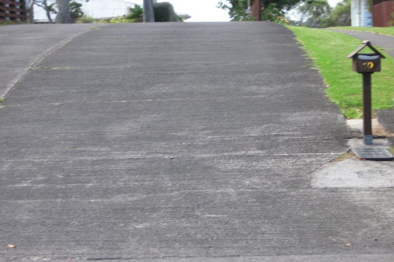 Photo of property in 10 Taupo Street, Green Bay, Auckland, 0604