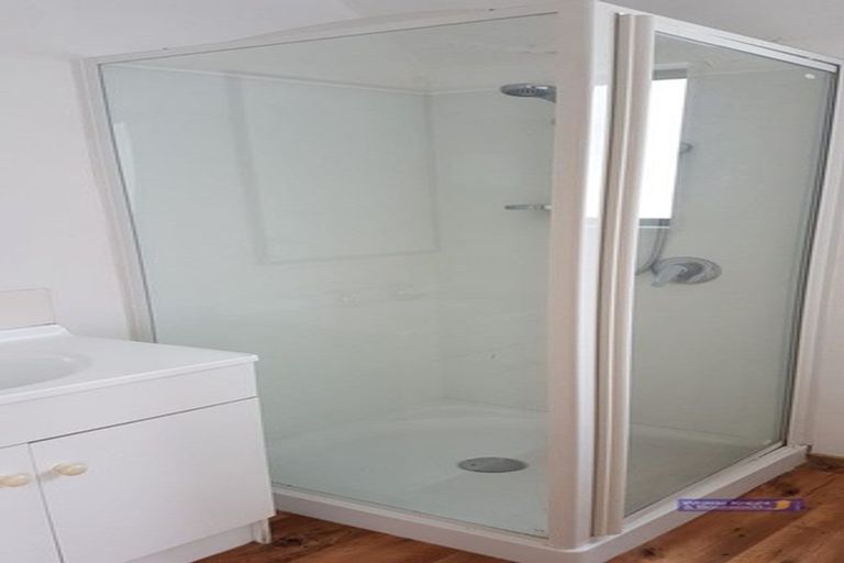 Photo of property in 2/12 Elizabeth Street, Riccarton, Christchurch, 8011