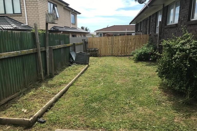 Photo of property in 2/6 Paton Avenue, Papatoetoe, Auckland, 2025