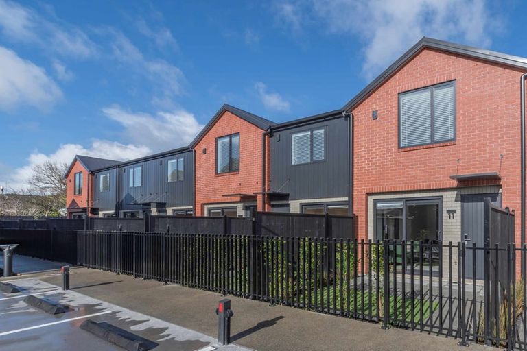 Photo of property in 9/7 Boyd Avenue, Mangere Bridge, Auckland, 2022