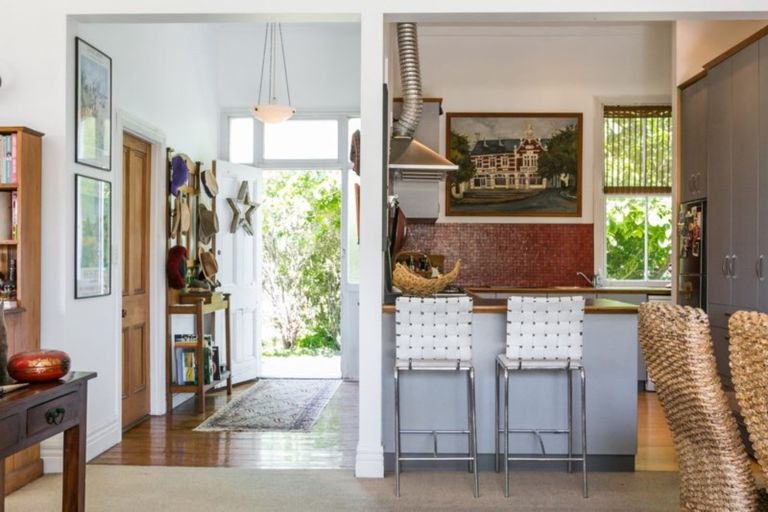 Photo of property in 461 Saint Georges Road, Havelock North, 4130