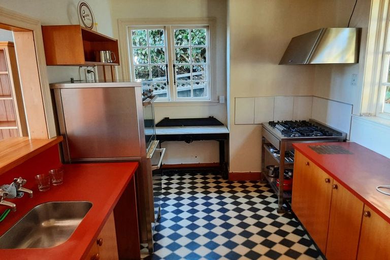 Photo of property in 27 Roseneath Terrace, Roseneath, Wellington, 6011