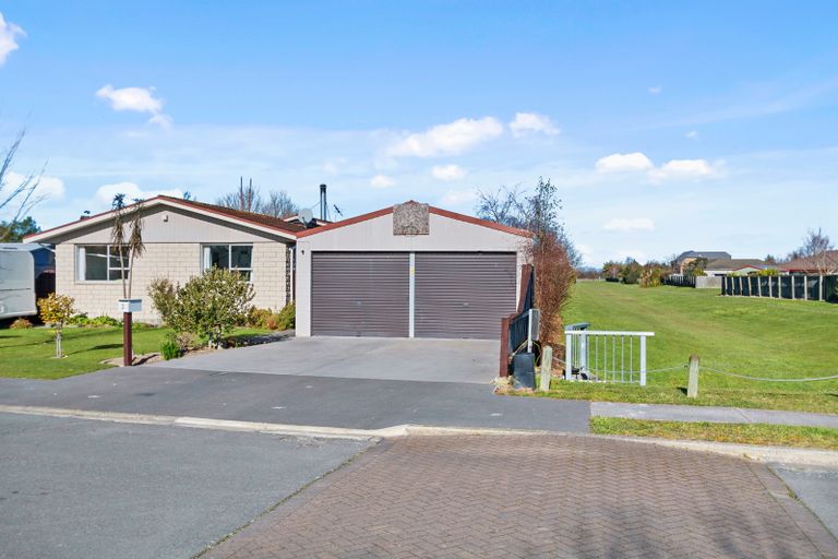 Photo of property in 3 Rowse Street, Rangiora, 7400