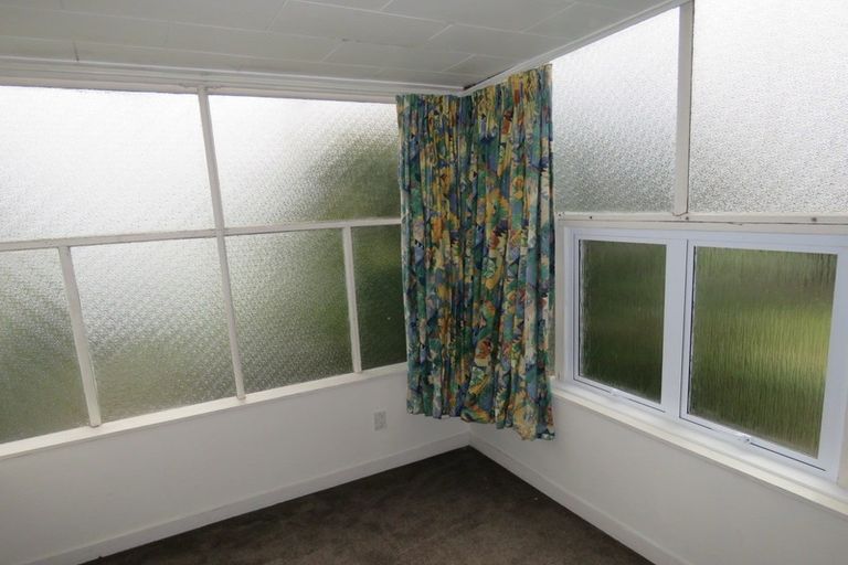 Photo of property in 30 Bright Street, Westport, 7825